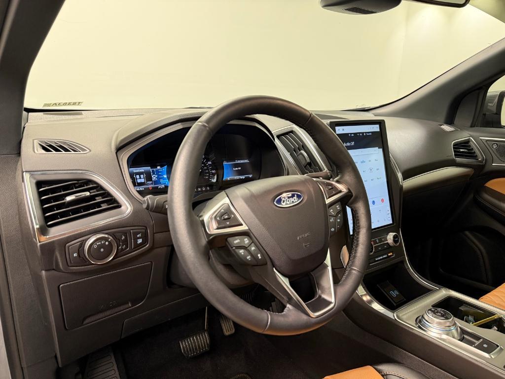 used 2024 Ford Edge car, priced at $33,580