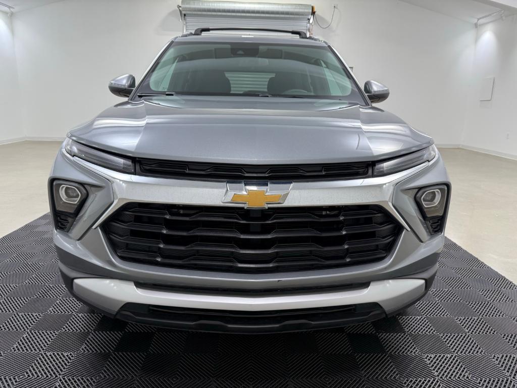 used 2024 Chevrolet TrailBlazer car, priced at $26,480