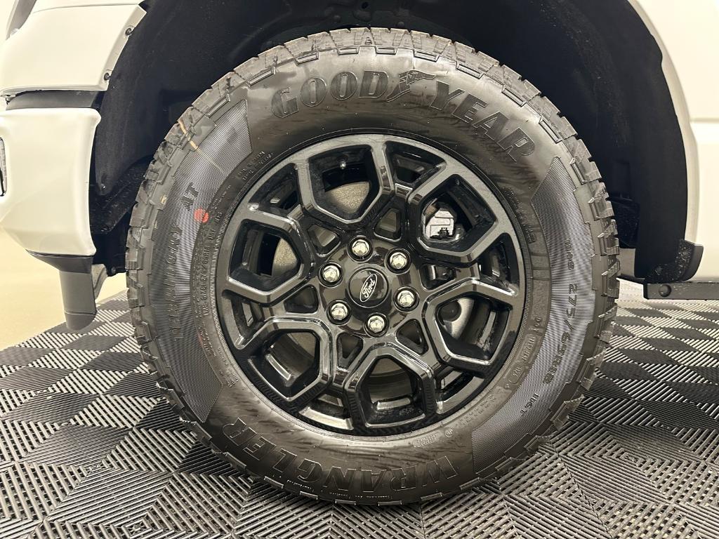 new 2025 Ford F-150 car, priced at $48,217