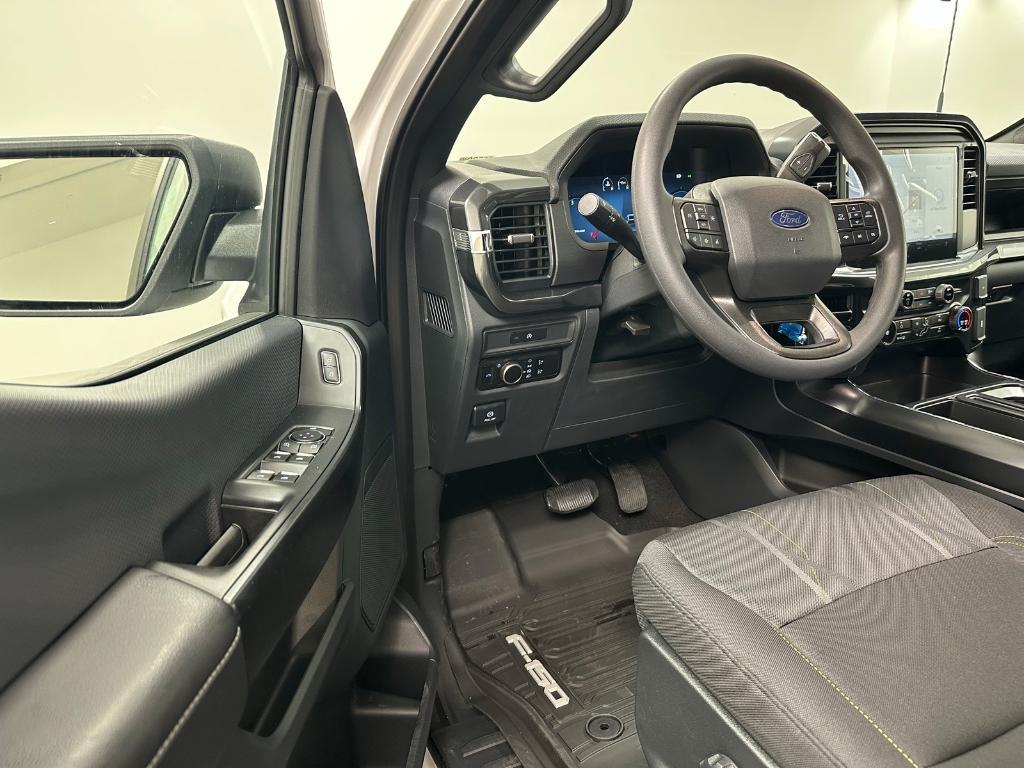 new 2025 Ford F-150 car, priced at $48,217