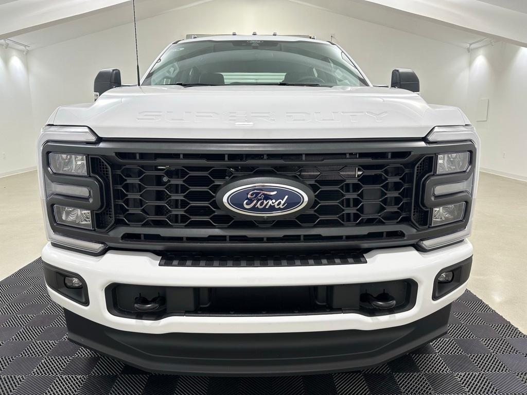 new 2025 Ford F-250 car, priced at $59,605