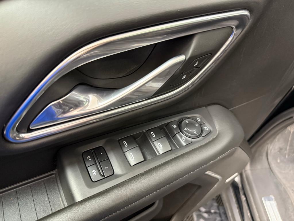 used 2023 Chevrolet Suburban car, priced at $50,880