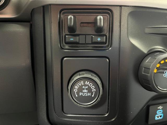 new 2024 Ford F-350 car, priced at $41,006