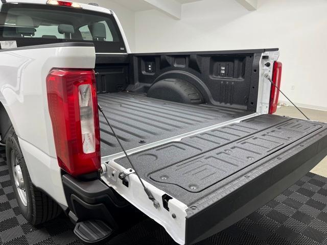 new 2024 Ford F-350 car, priced at $41,006