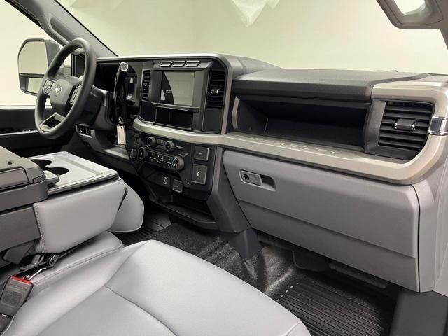 new 2024 Ford F-350 car, priced at $41,006
