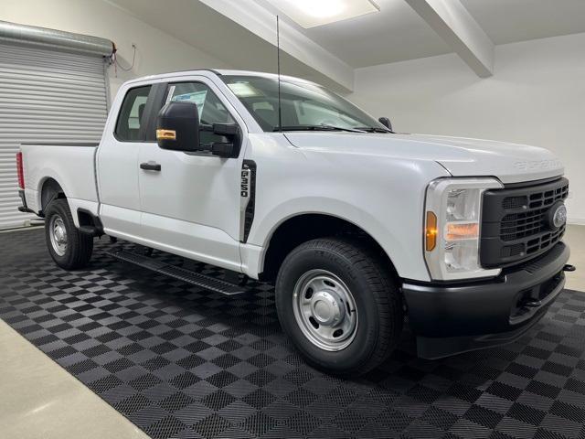 new 2024 Ford F-350 car, priced at $41,006