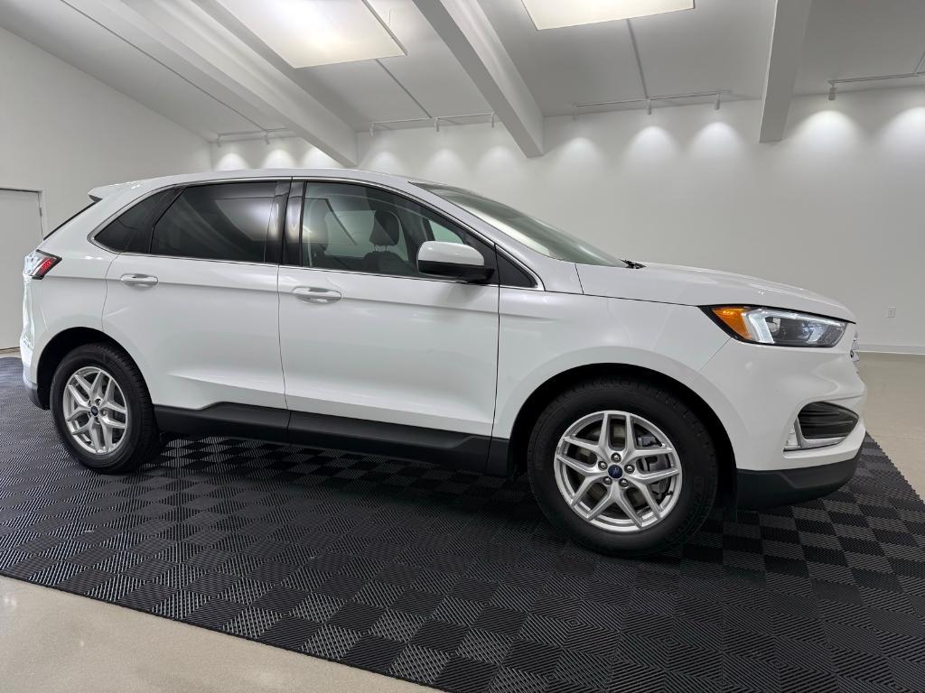 used 2022 Ford Edge car, priced at $22,880