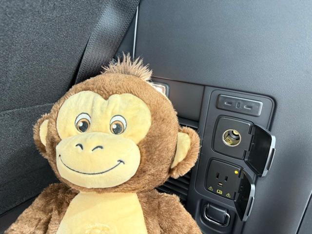 new 2025 Ford Expedition car, priced at $75,080