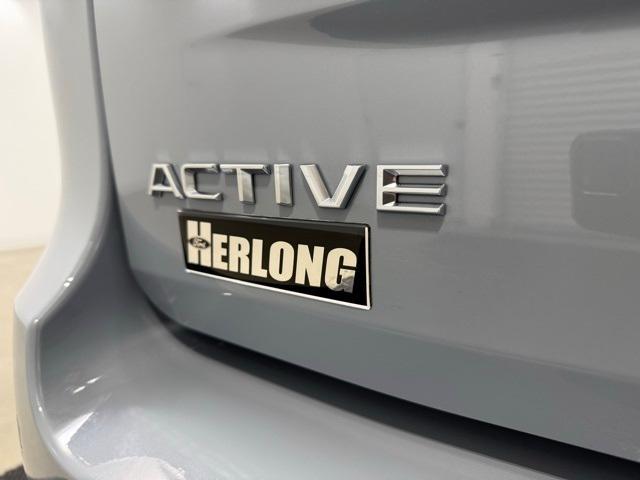 new 2025 Ford Expedition car, priced at $75,080
