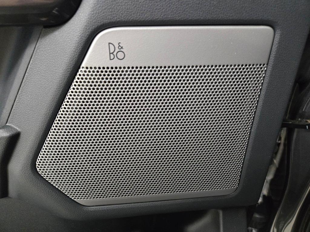 used 2021 Ford F-150 car, priced at $39,880