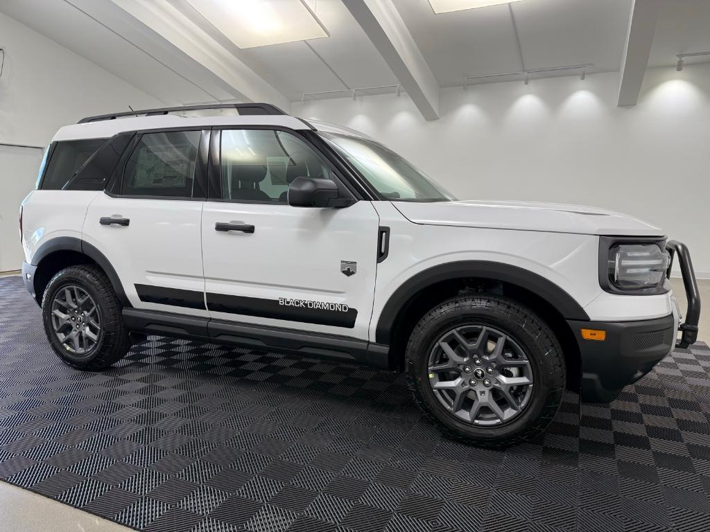 new 2025 Ford Bronco Sport car, priced at $33,657