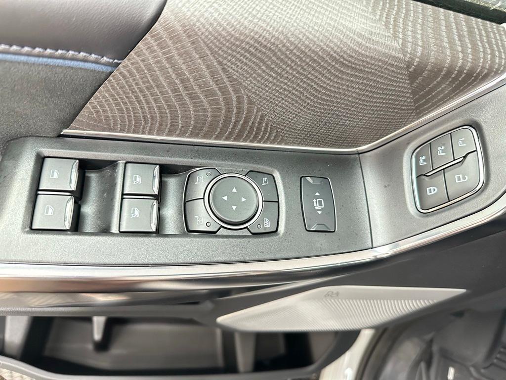 new 2025 Ford F-250 car, priced at $98,230