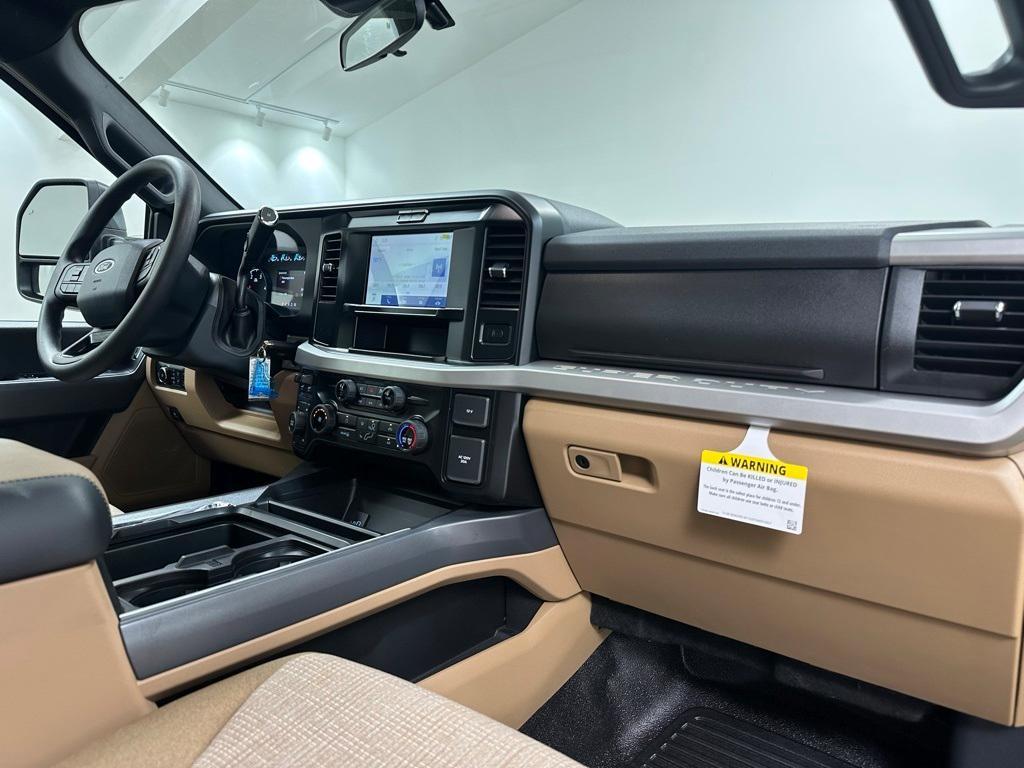 new 2025 Ford F-350 car, priced at $80,360