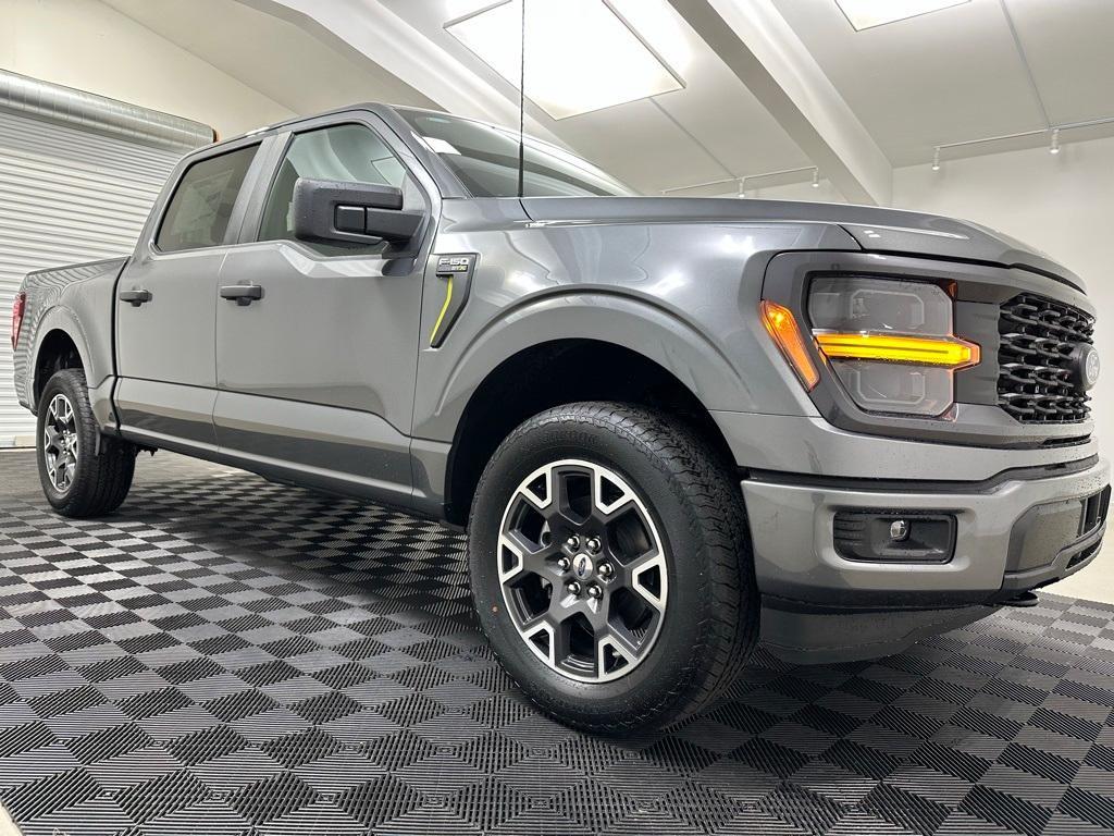 new 2025 Ford F-150 car, priced at $51,675