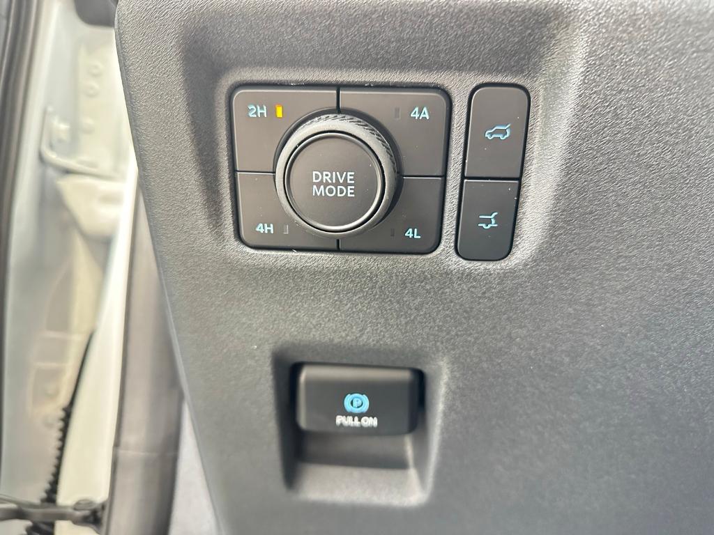 new 2025 Ford Expedition Max car, priced at $75,900