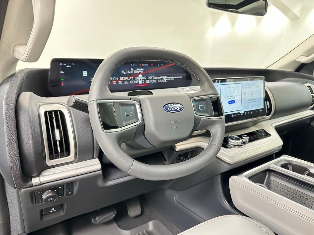 new 2025 Ford Expedition Max car, priced at $75,900