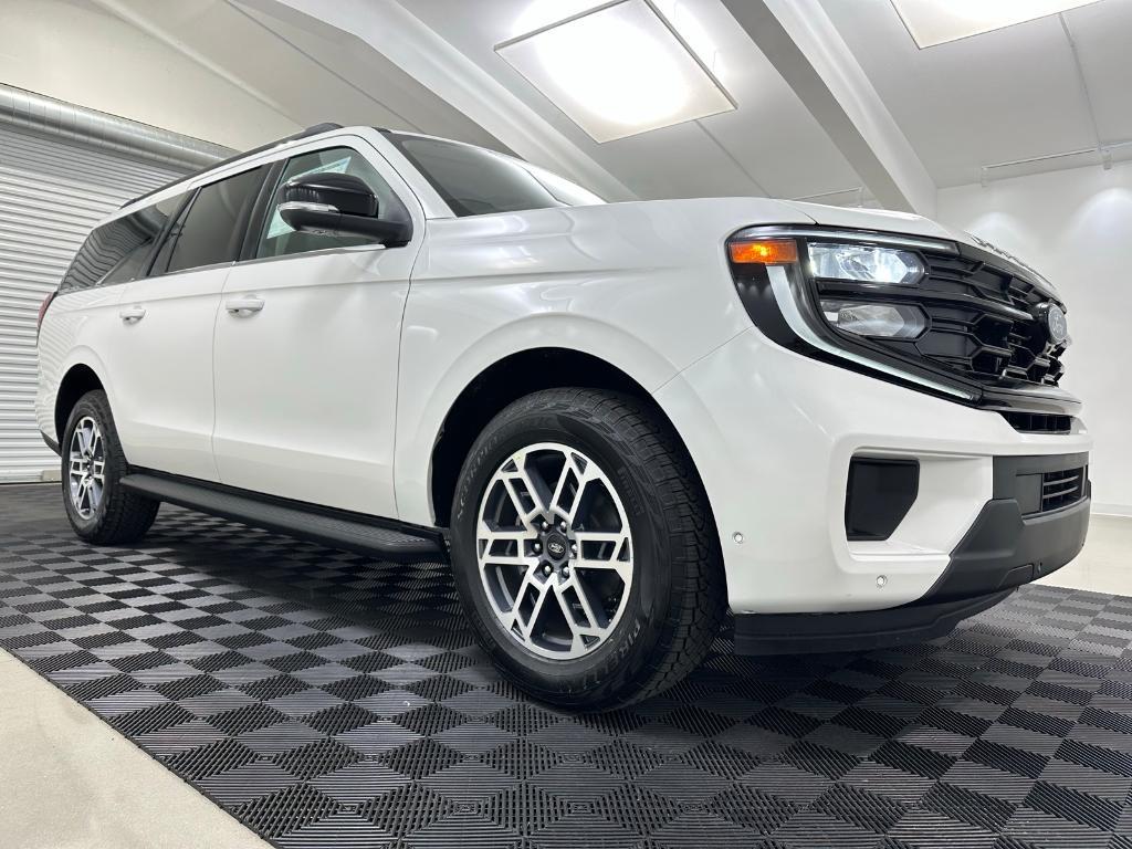 new 2025 Ford Expedition Max car, priced at $75,900