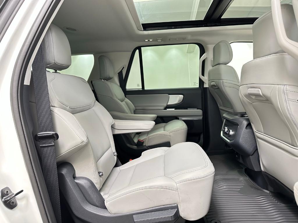 new 2025 Ford Expedition Max car, priced at $75,900