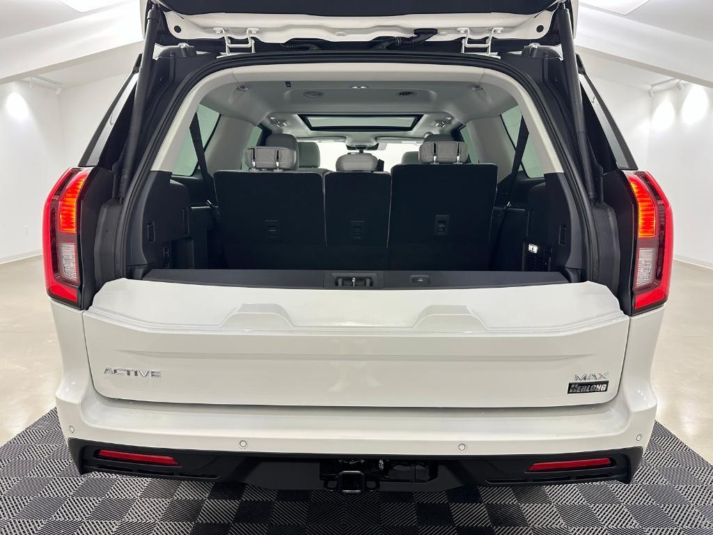new 2025 Ford Expedition Max car, priced at $75,900