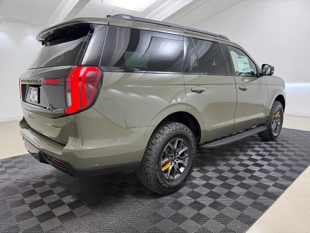 new 2025 Ford Expedition car, priced at $83,025