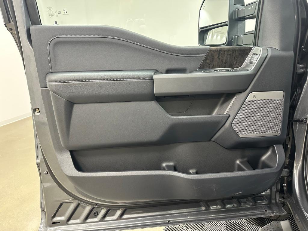 new 2025 Ford F-350 car, priced at $96,310