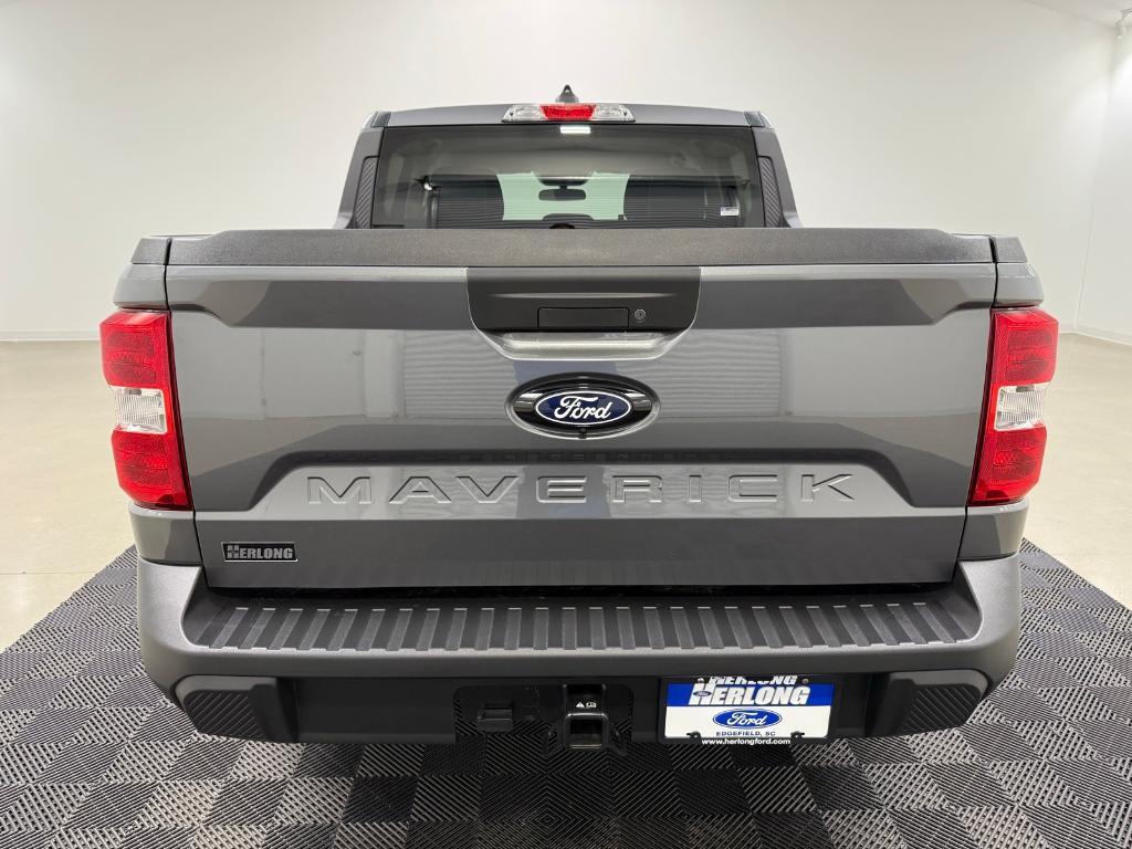 new 2025 Ford Maverick car, priced at $30,052