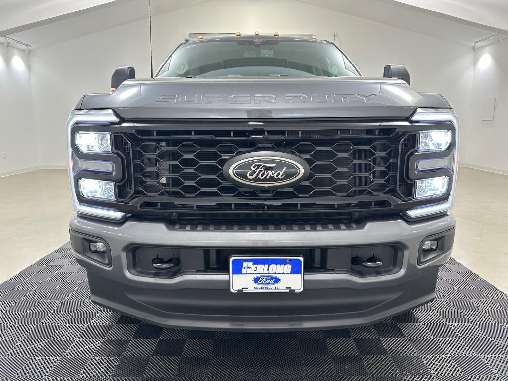 new 2025 Ford F-250 car, priced at $76,023