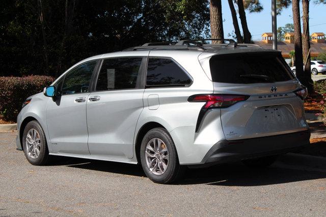 used 2021 Toyota Sienna car, priced at $34,657