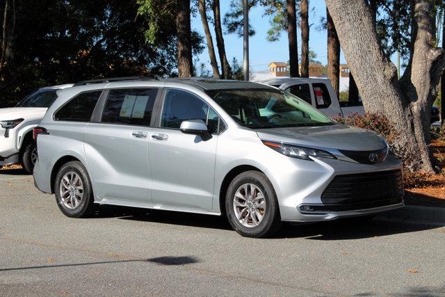 used 2023 Toyota Sienna car, priced at $46,999