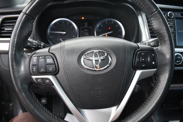 used 2016 Toyota Highlander car, priced at $24,999