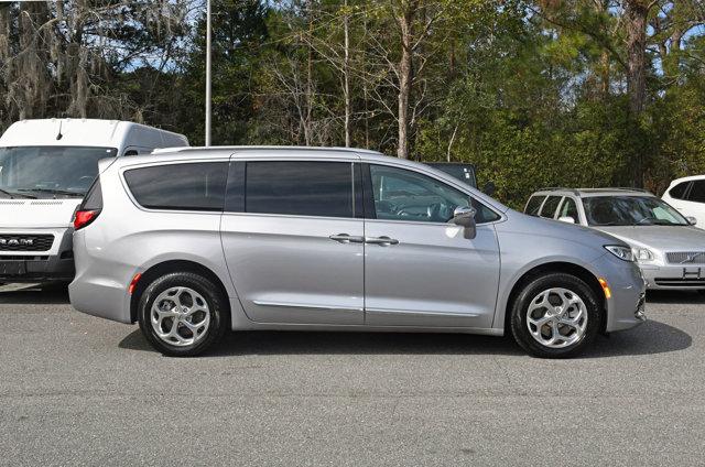 used 2021 Chrysler Pacifica car, priced at $27,538