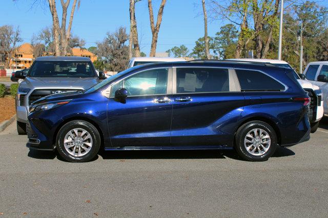 used 2023 Toyota Sienna car, priced at $47,999