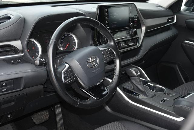 used 2020 Toyota Highlander car, priced at $24,952