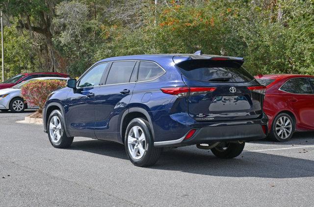 used 2020 Toyota Highlander car, priced at $24,952