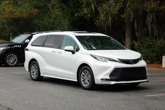 used 2022 Toyota Sienna car, priced at $44,999