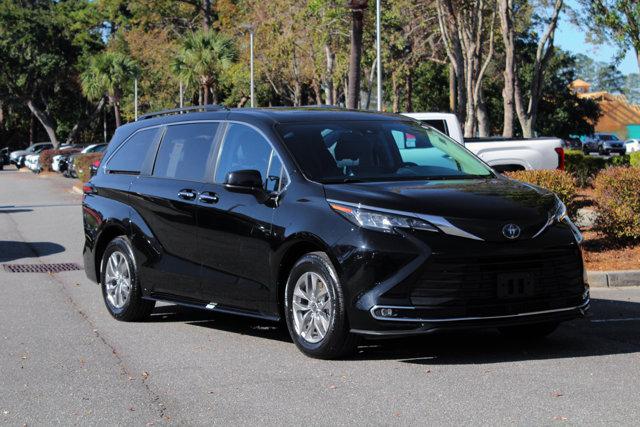 used 2023 Toyota Sienna car, priced at $42,999