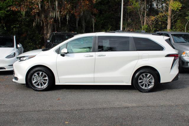 used 2022 Toyota Sienna car, priced at $38,999