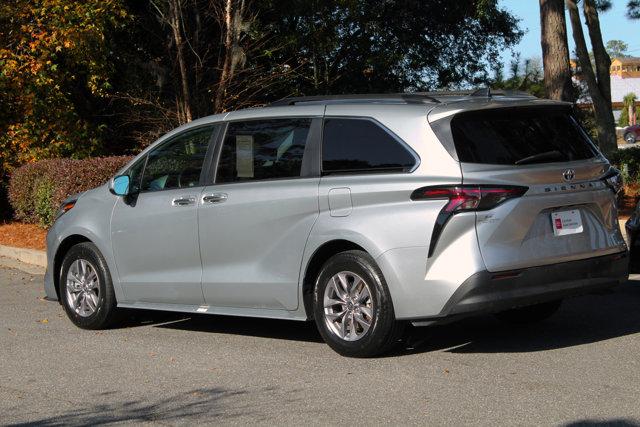 used 2023 Toyota Sienna car, priced at $47,999