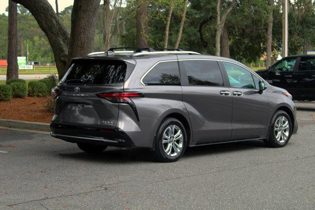 used 2022 Toyota Sienna car, priced at $53,999