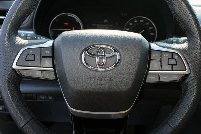 used 2022 Toyota Sienna car, priced at $42,999