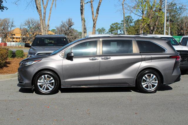 used 2022 Toyota Sienna car, priced at $42,999