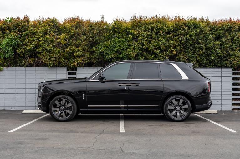 used 2023 Rolls-Royce Cullinan car, priced at $389,900