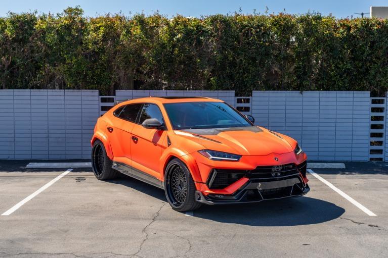 used 2024 Lamborghini Urus car, priced at $435,000