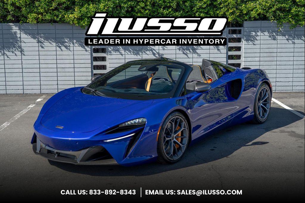 used 2025 McLaren Artura car, priced at $275,000