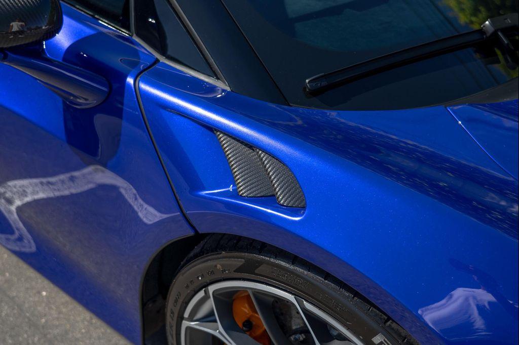 used 2025 McLaren Artura car, priced at $275,000