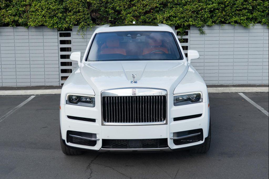 used 2022 Rolls-Royce Cullinan car, priced at $294,900
