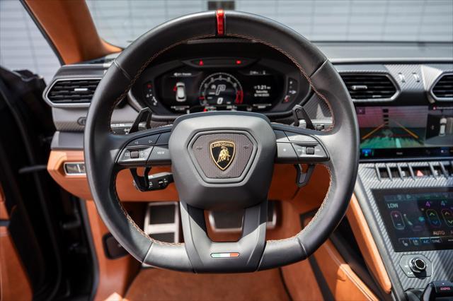used 2023 Lamborghini Urus car, priced at $235,000