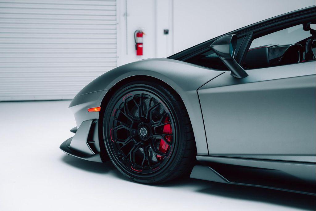 used 2020 Lamborghini Aventador SVJ car, priced at $999,000