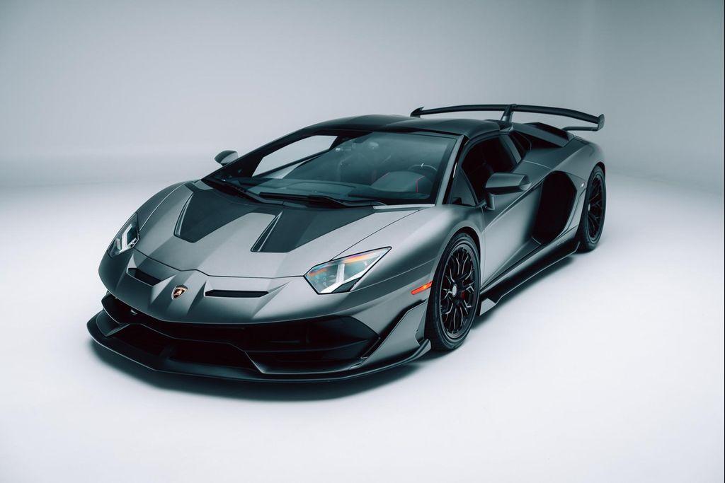 used 2020 Lamborghini Aventador SVJ car, priced at $999,000