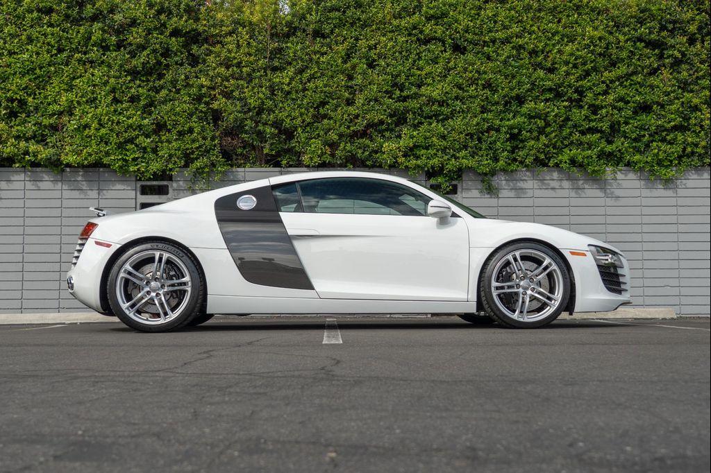 used 2009 Audi R8 car, priced at $89,900